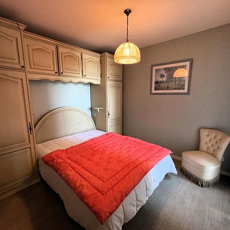 Appartement T2 Avec Balcon Et Vue Mer, 1Er Etage, Ascenseur, Tv, Cuisine Equipee - Fr-1-197-466 Ле-Сабль-д’Олон Экстерьер фото